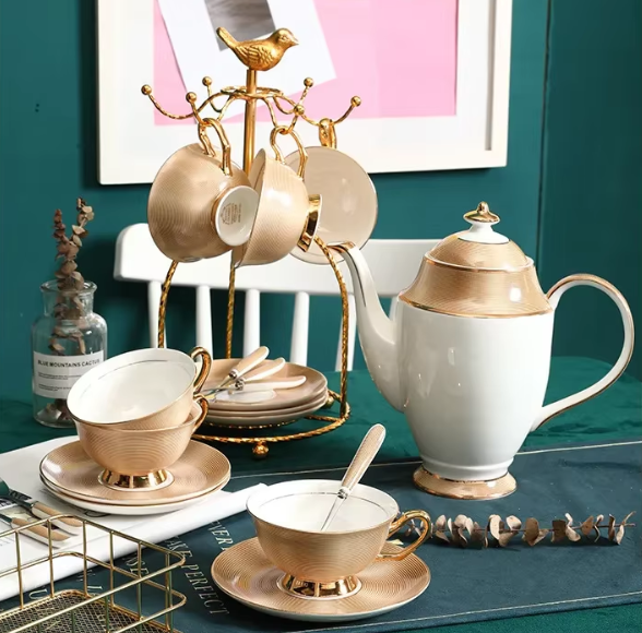 London Luxe Porcelain Set